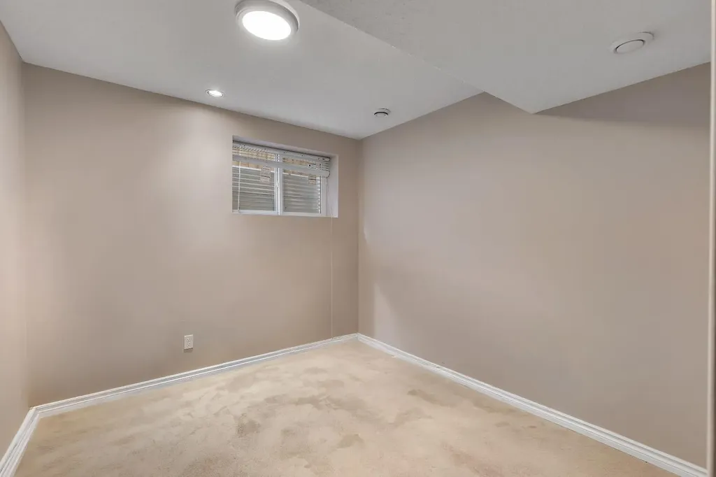 88 Evansdale Landing NW Calgary AB T3P 0C8