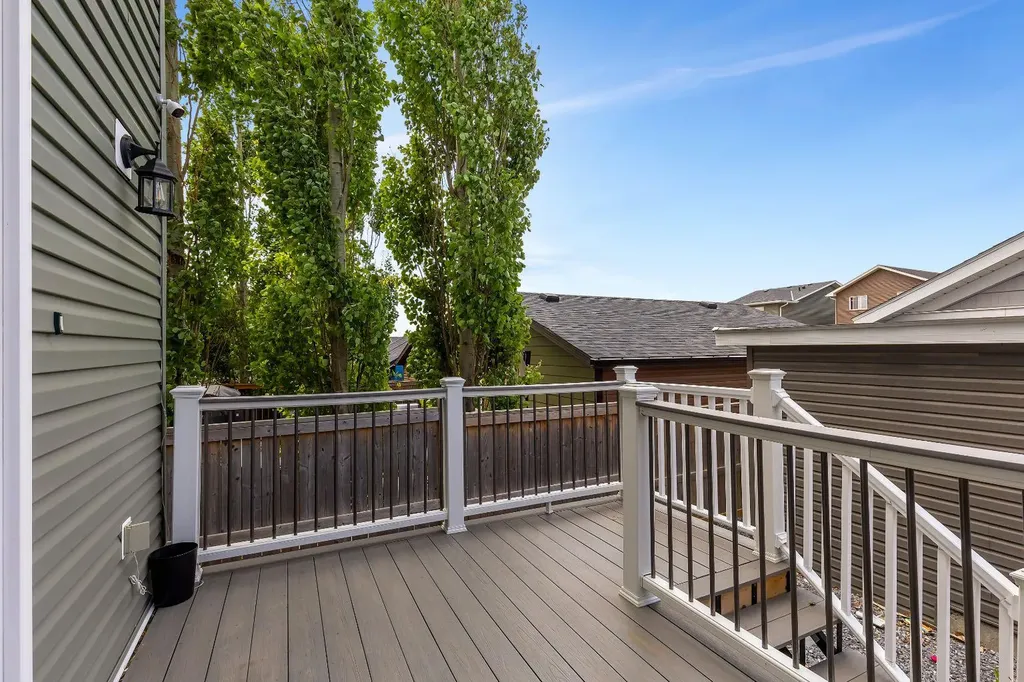 88 Evansdale Landing NW Calgary AB T3P 0C8