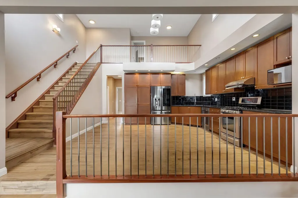88 Evansdale Landing NW Calgary AB T3P 0C8
