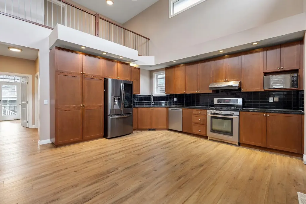 88 Evansdale Landing NW Calgary AB T3P 0C8