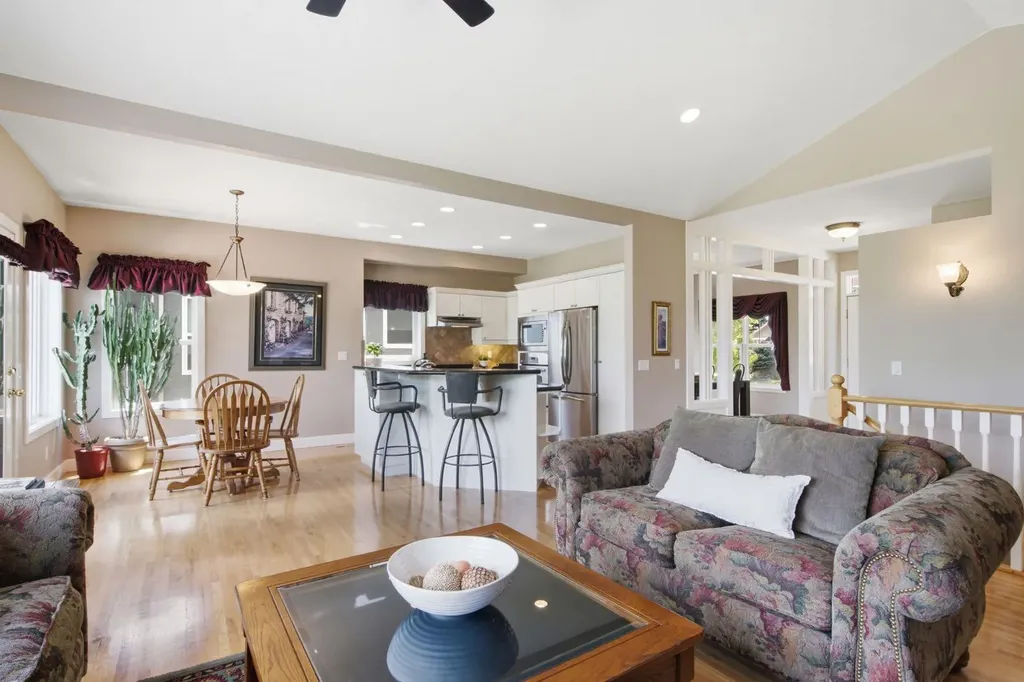 25 Ravine Drive Rural Foothills County AB T1S 4H3