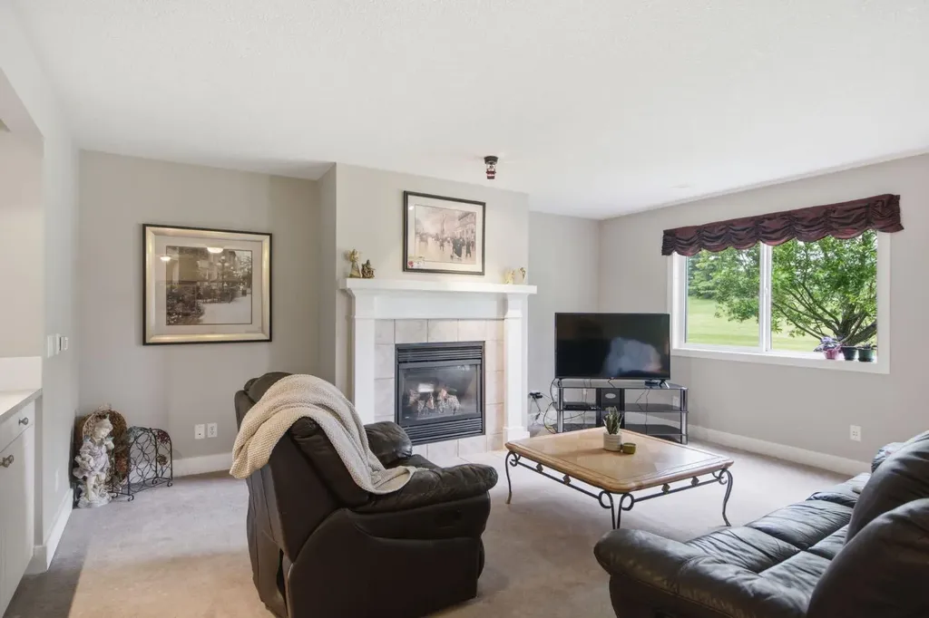 25 Ravine Drive Rural Foothills County AB T1S 4H3