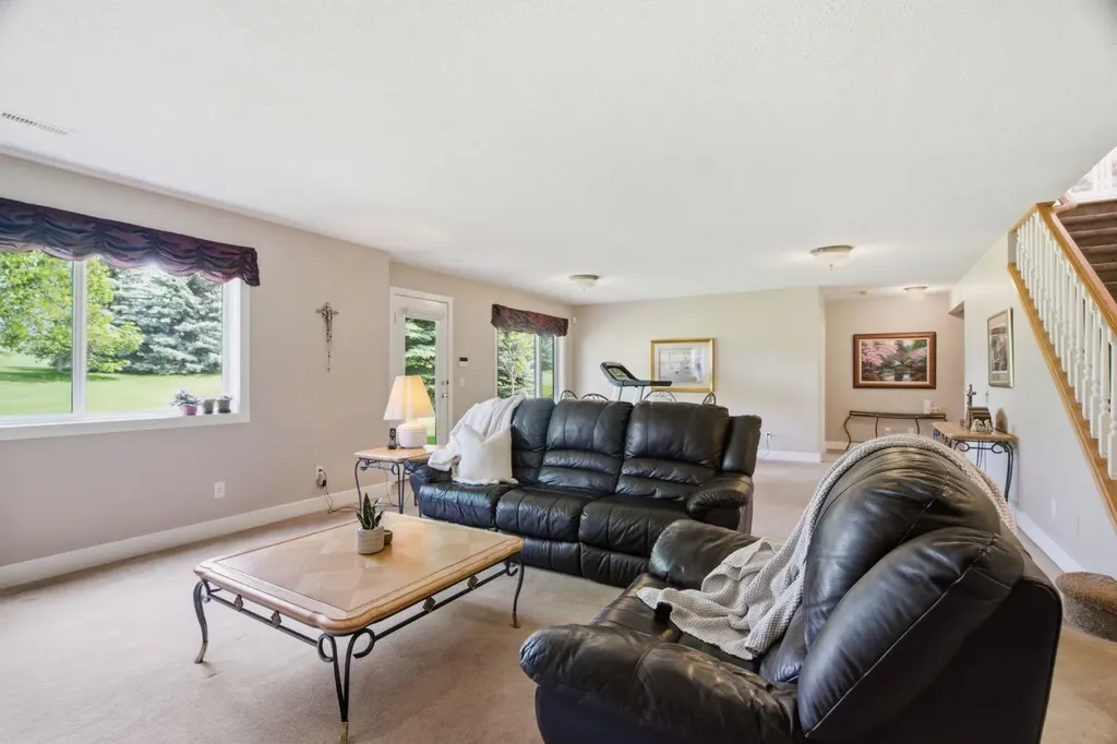 25 Ravine Drive Rural Foothills County AB T1S 4H3