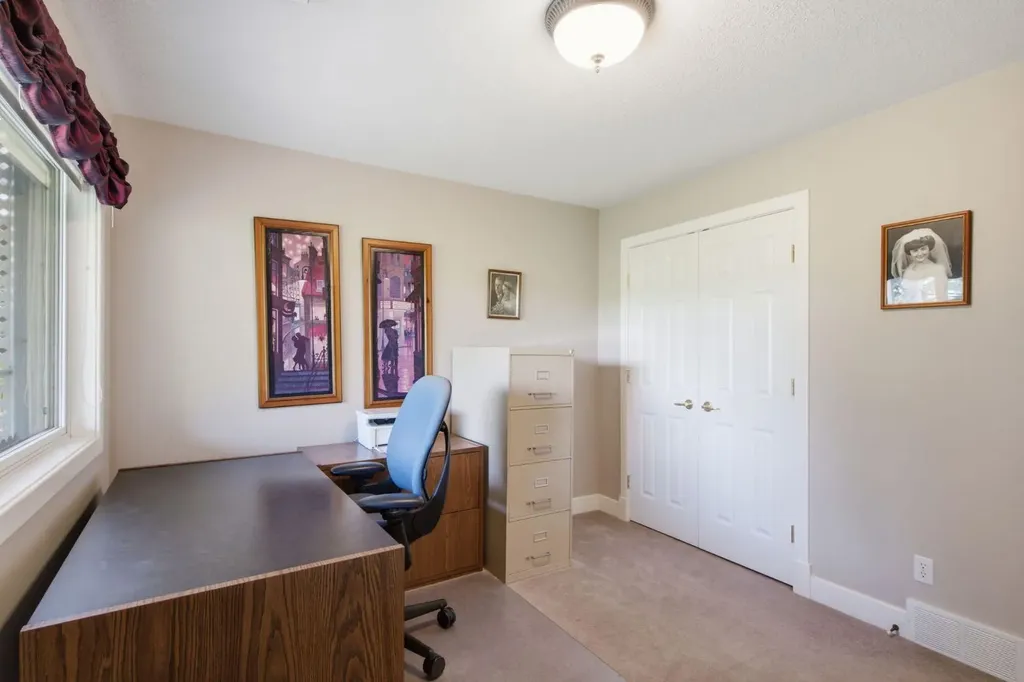 25 Ravine Drive Rural Foothills County AB T1S 4H3