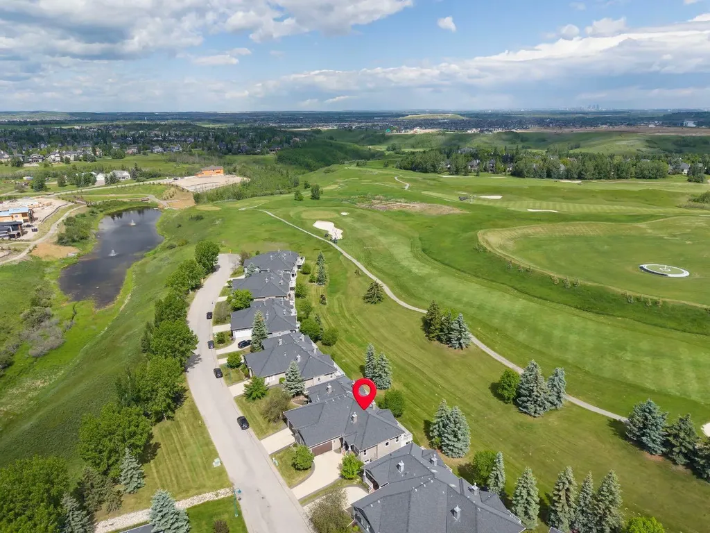 25 Ravine Drive Heritage Pointe AB T1S 4H3