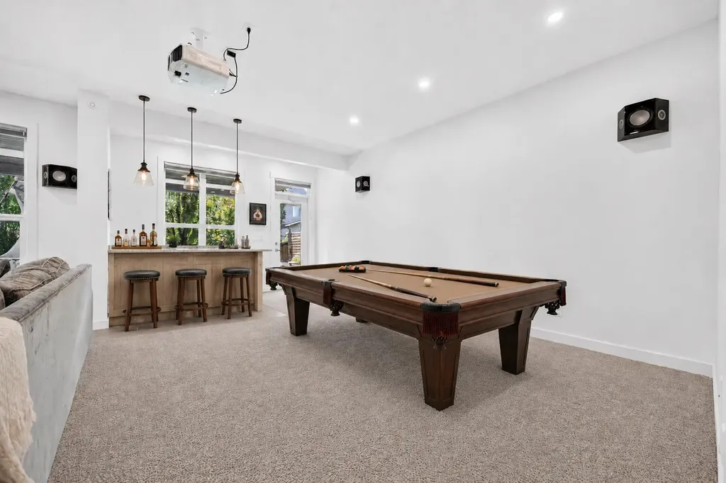 60 Tremblant Terrace SW Calgary AB T3H0B9