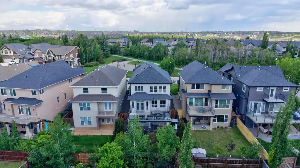 60 Tremblant Terrace SW Calgary AB T3H0B9