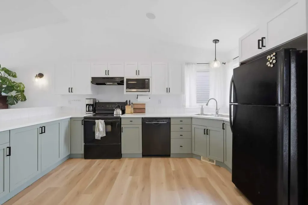 4929 Westbrooke Road Blackfalds AB T4M 0L1