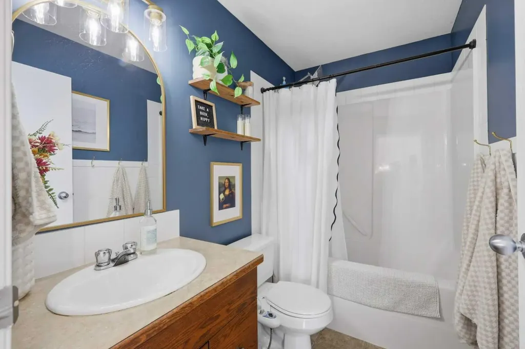 4929 Westbrooke Road Blackfalds AB T4M 0L1