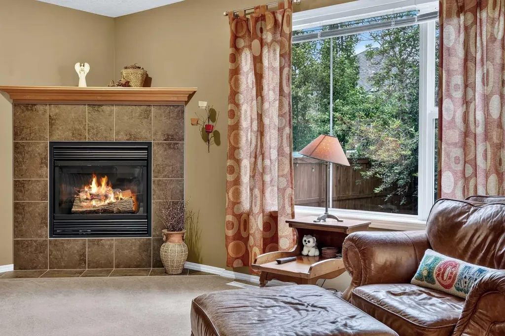 14 Evergreen Common SW Calgary AB T2Y 4N8