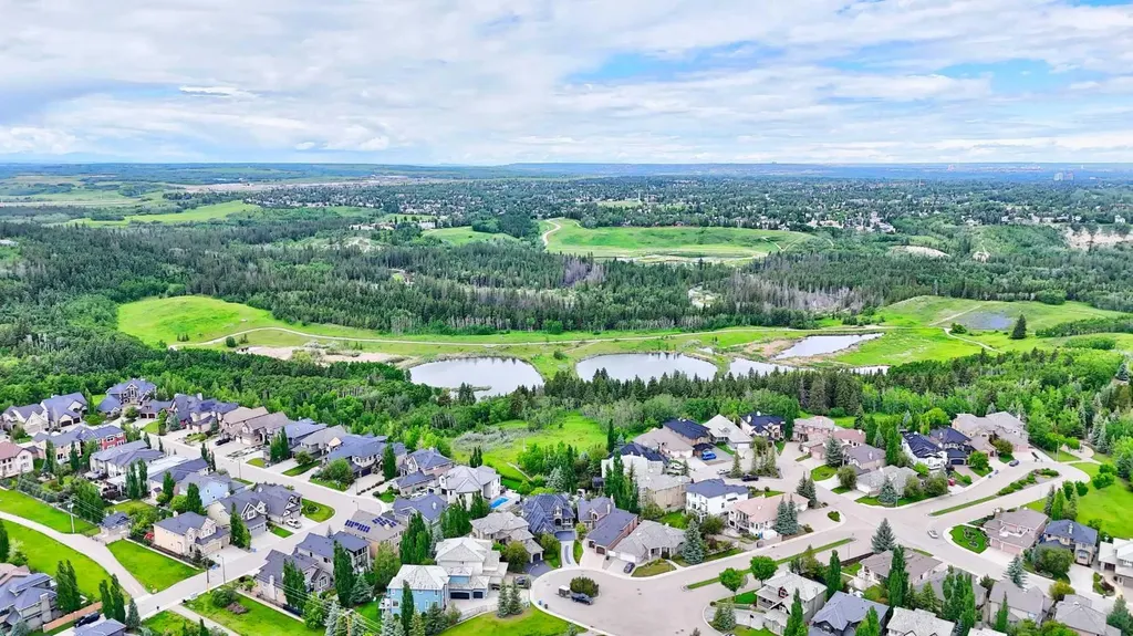 14 Evergreen Common SW Calgary AB T2Y 4N8