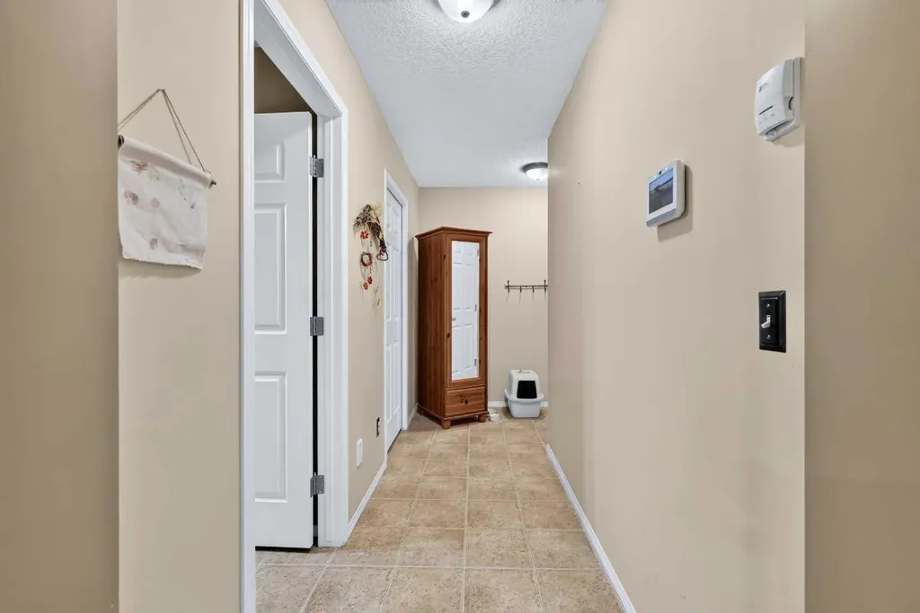 14 Evergreen Common SW Calgary AB T2Y 4N8