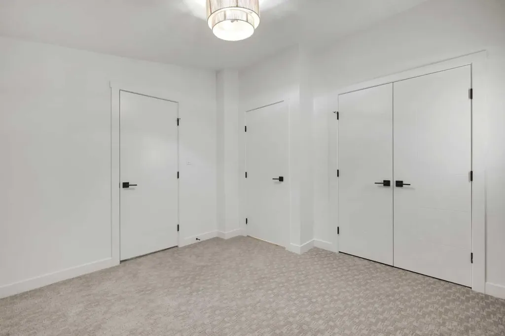 6316 Travois Crescent NW Calgary AB T2K 3S7