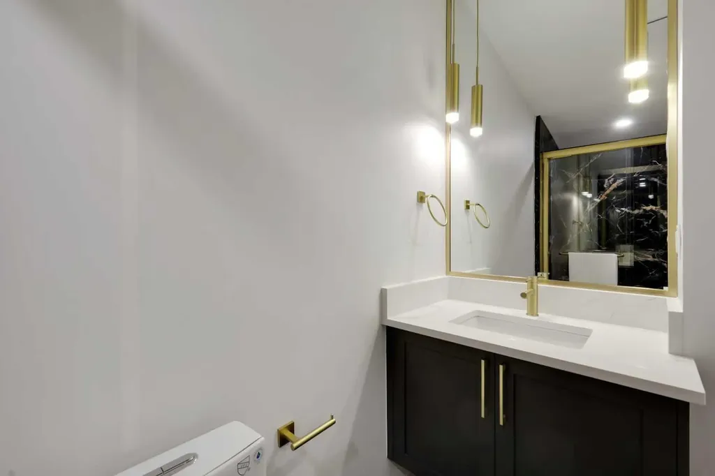 6316 Travois Crescent NW Calgary AB T2K 3S7