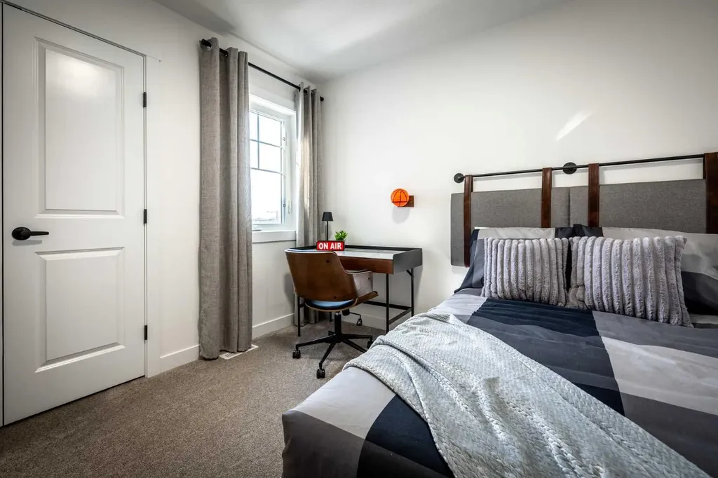 500 Savanna Crescent NE Calgary AB T3J 5P1