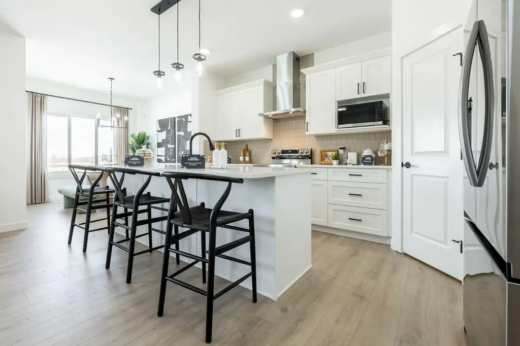 500 Savanna Crescent NE Calgary AB T3J 5P1
