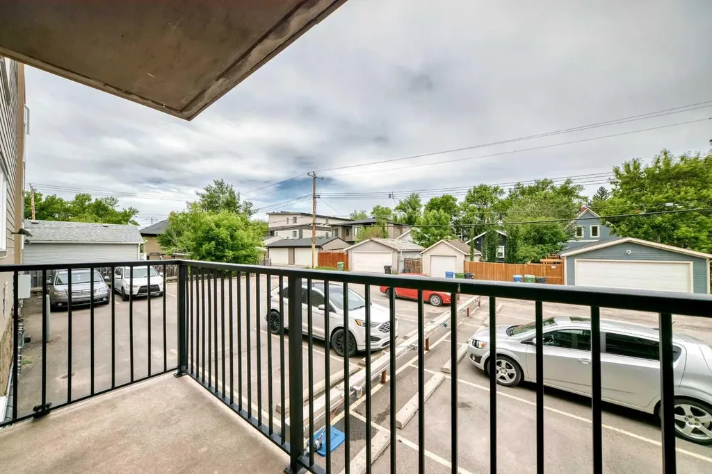 310 4 Avenue NE Calgary AB T2E0J3