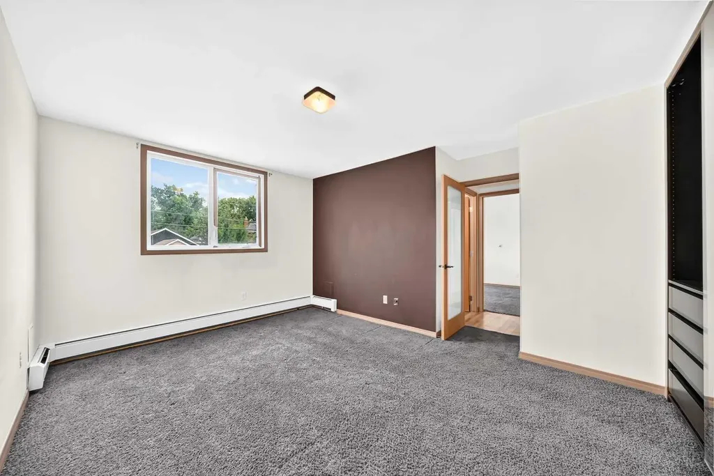310 4 Avenue NE Calgary AB T2E0J3