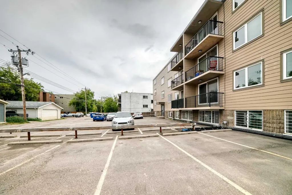 310 4 Avenue NE Calgary AB T2E0J3