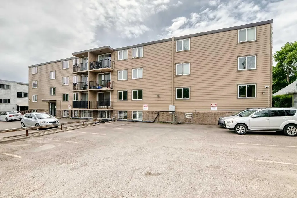 310 4 Avenue NE Calgary AB T2E0J3