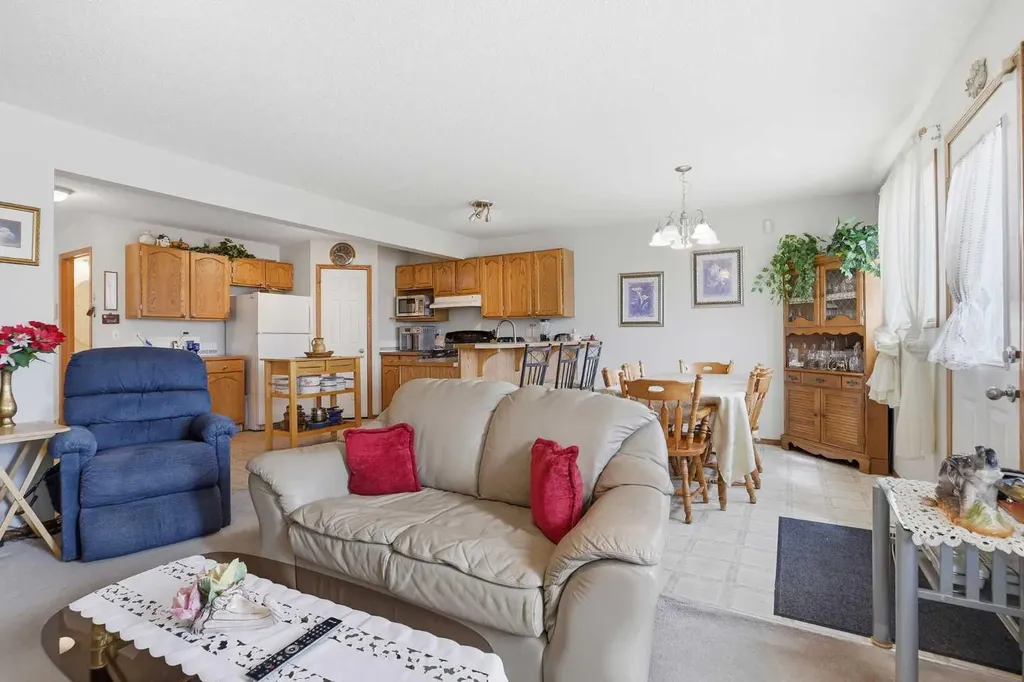 133 Taracove Place NE Calgary AB T3J 4R4