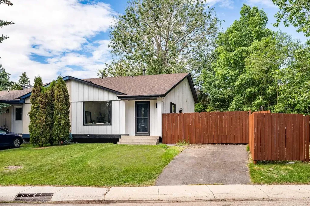 1060 Ranchview Road NW Calgary AB T3G 1R9