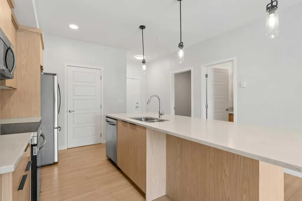 19489 Main Street SE Calgary AB T3M3J3