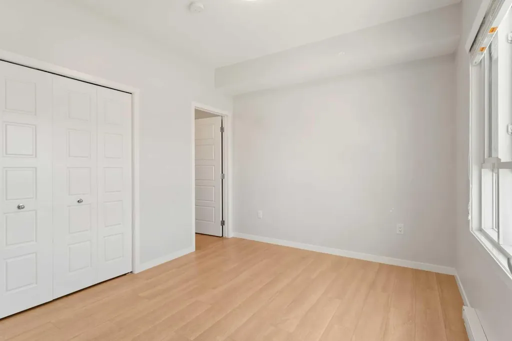 19489 Main Street SE Calgary AB T3M3J3