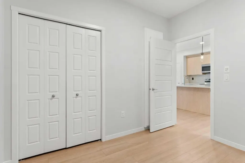 19489 Main Street SE Calgary AB T3M3J3