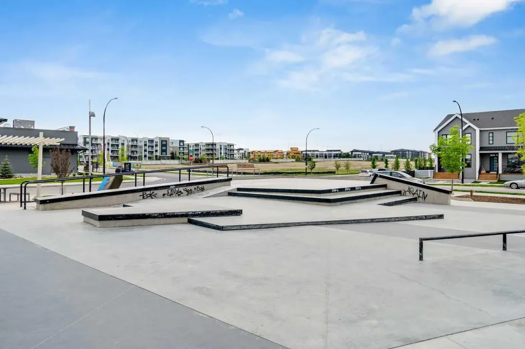 19489 Main Street SE Calgary AB T3M3J3