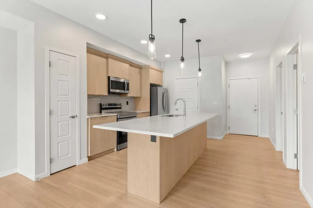 19489 Main Street SE Calgary AB T3M3J3
