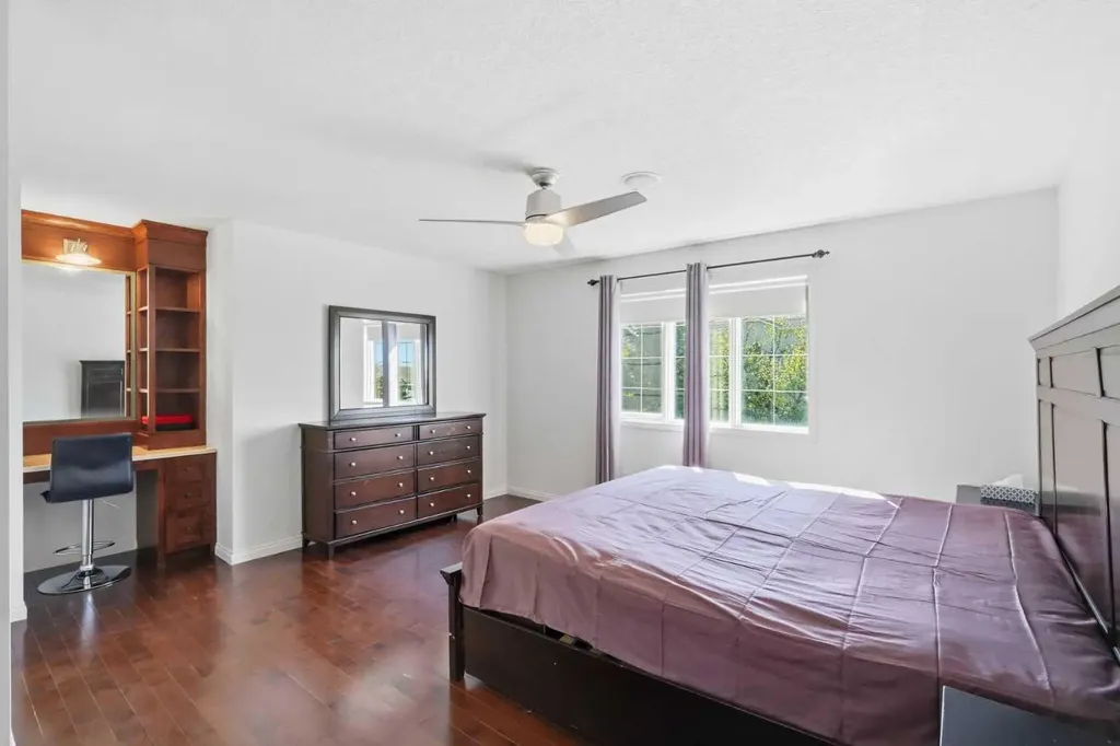 127 Hampstead Road NW Calgary AB T3A6G5