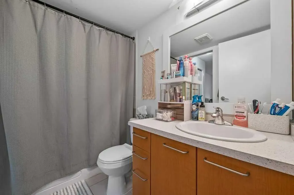 35 Richard Court SW Calgary AB T3E 7N9