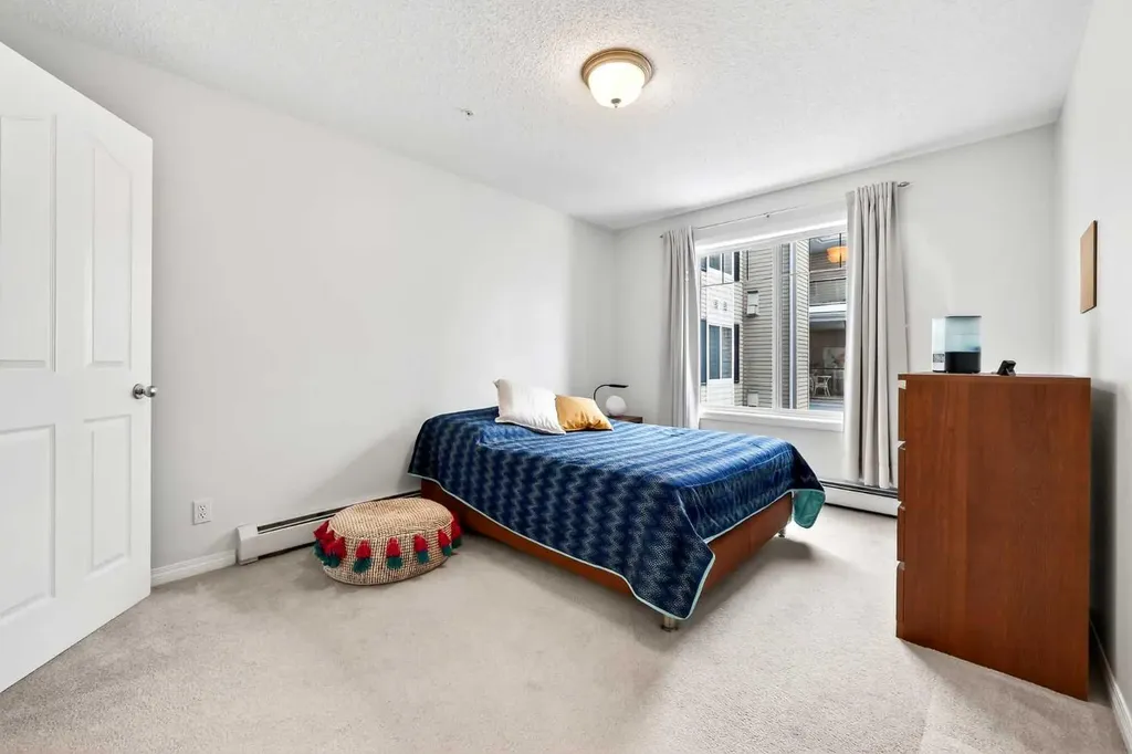 369 Rocky Vista Park NW Calgary AB T2R 0V5
