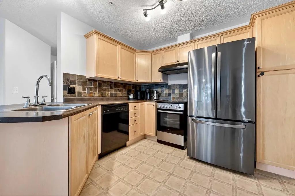 369 Rocky Vista Park NW Calgary AB T2R 0V5