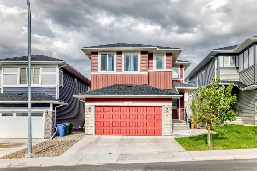 118 Ambleside Heath NW Calgary AB T3P1S4