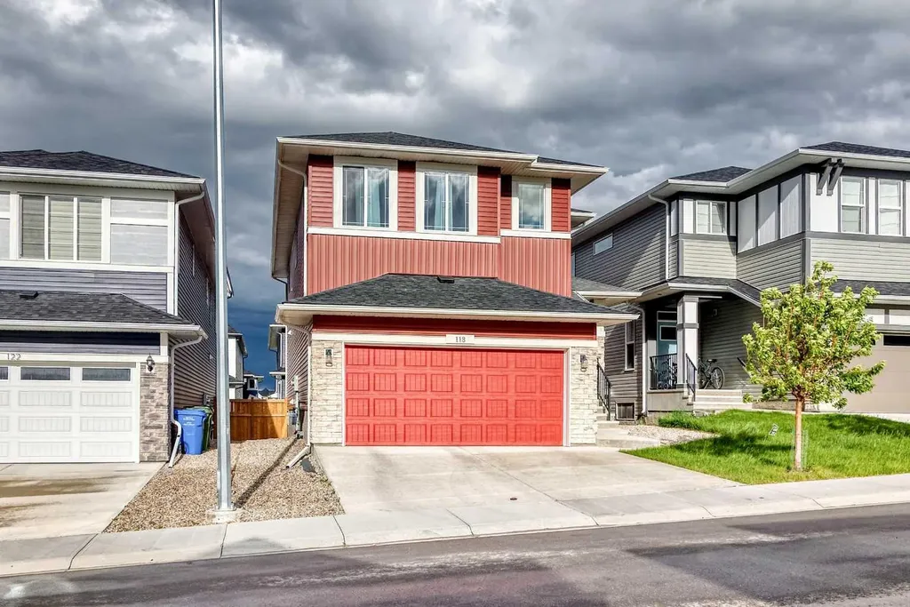 118 Ambleside Heath NW Calgary AB T3P1S4