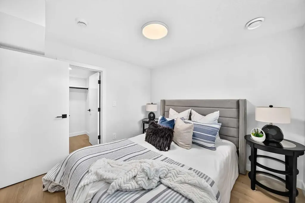 5144 Marian Way NE Calgary AB T2A 2Y4