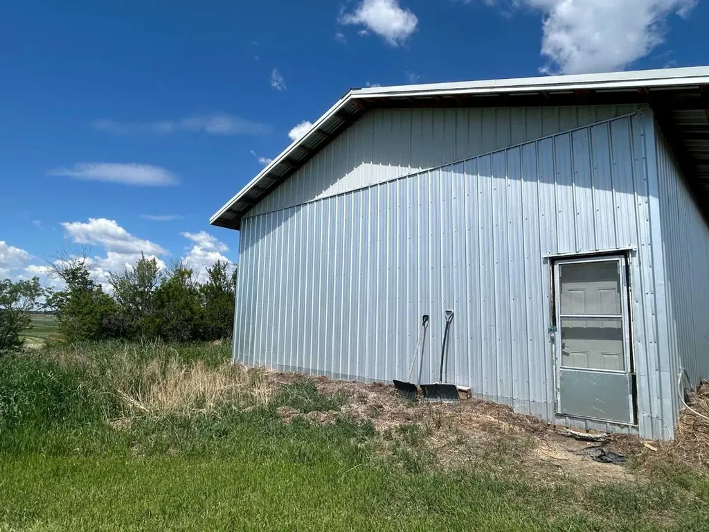 350077 Range Road 250 Rural Kneehill County AB T0M 0Z0