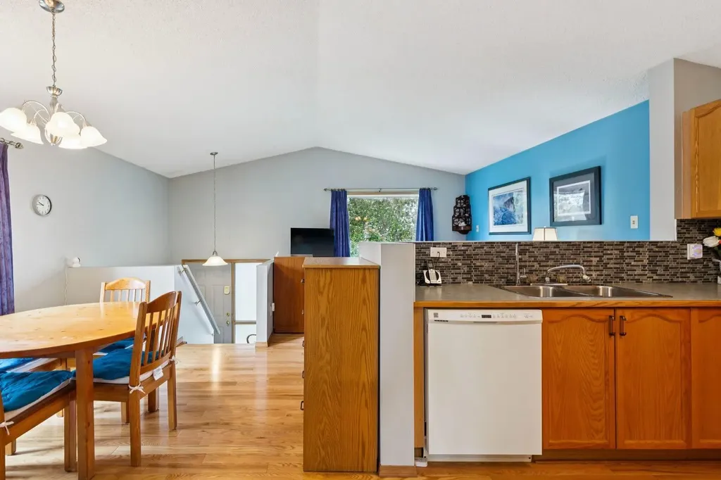 209 Martin Crossing Way NE Calgary AB t3j3v4