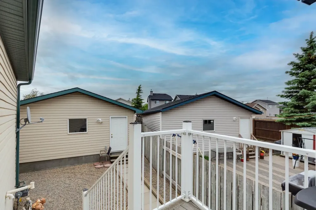 209 Martin Crossing Way NE Calgary AB t3j3v4