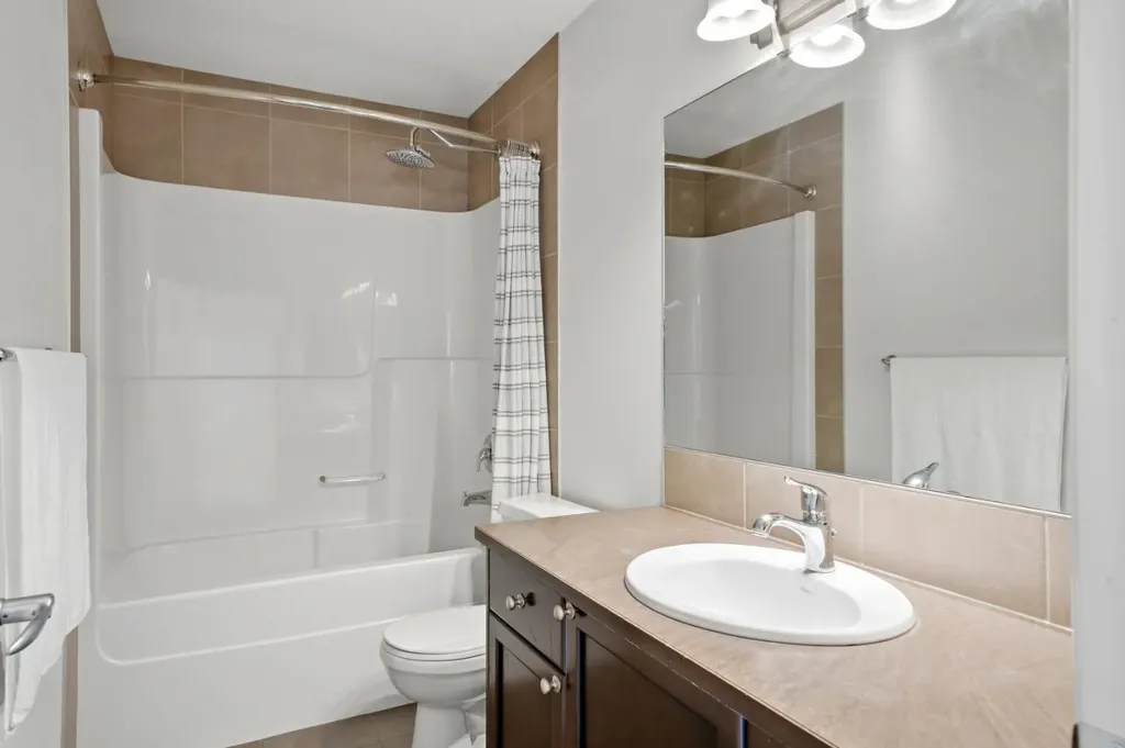 50 Sage Valley Green NW Calgary AB T3R0H7