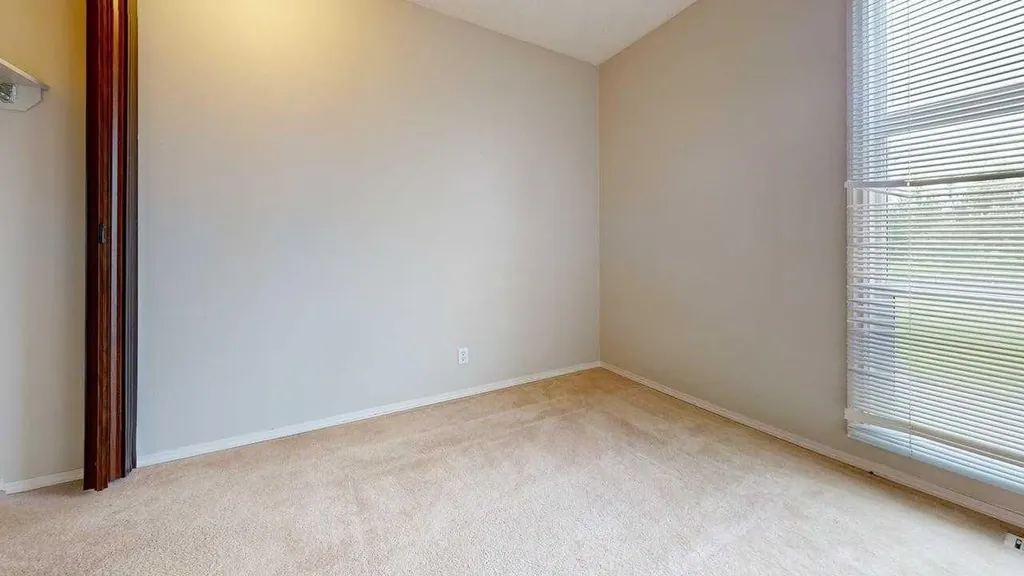 21 Macdonald Drive Fort Mcmurray AB T9H4H4
