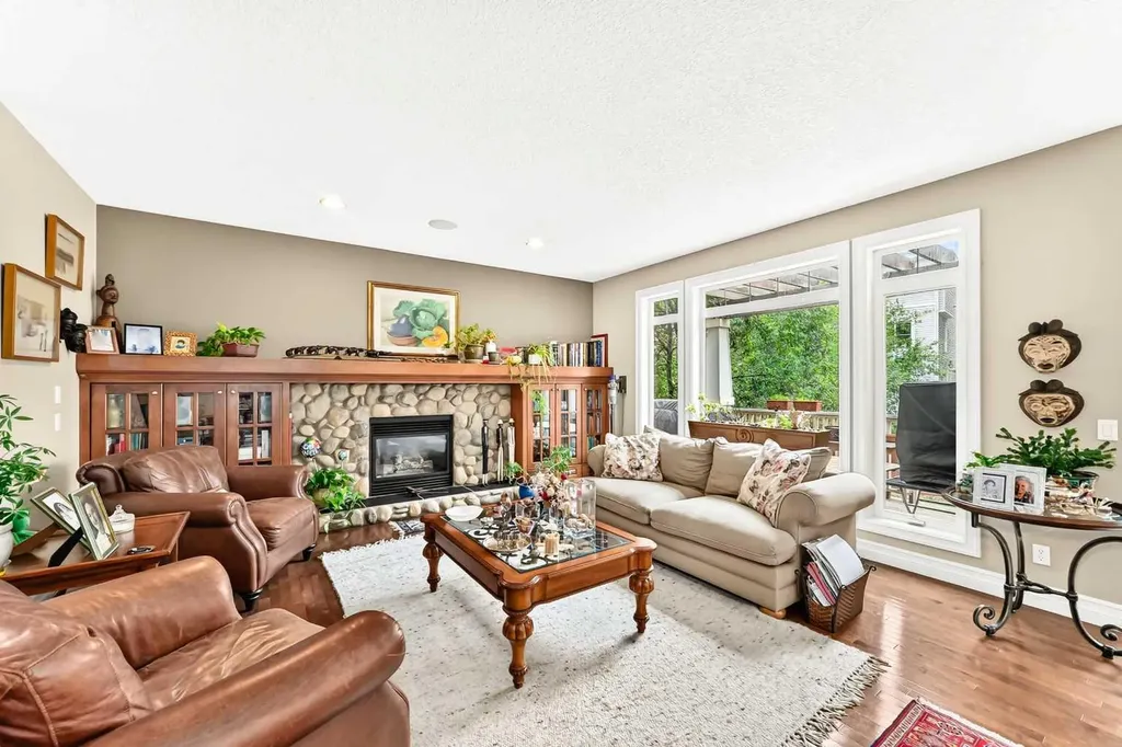 1748 Hidden Creek Way NW Calgary AB T3A6H5