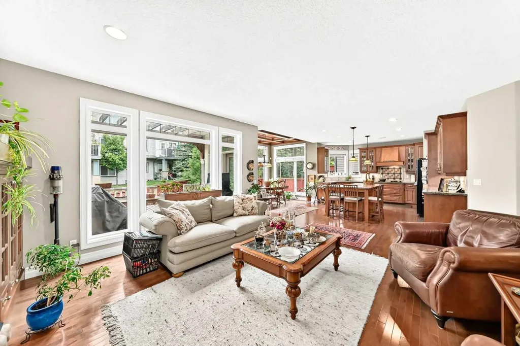 1748 Hidden Creek Way NW Calgary AB T3A6H5