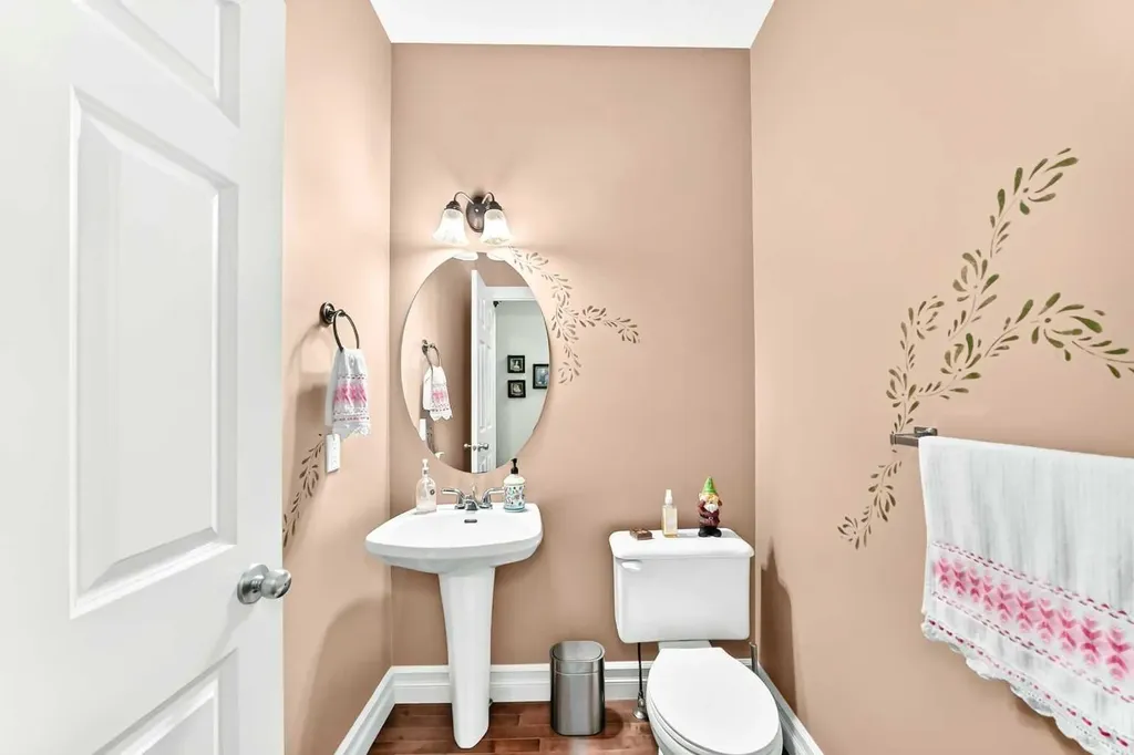 1748 Hidden Creek Way NW Calgary AB T3A6H5