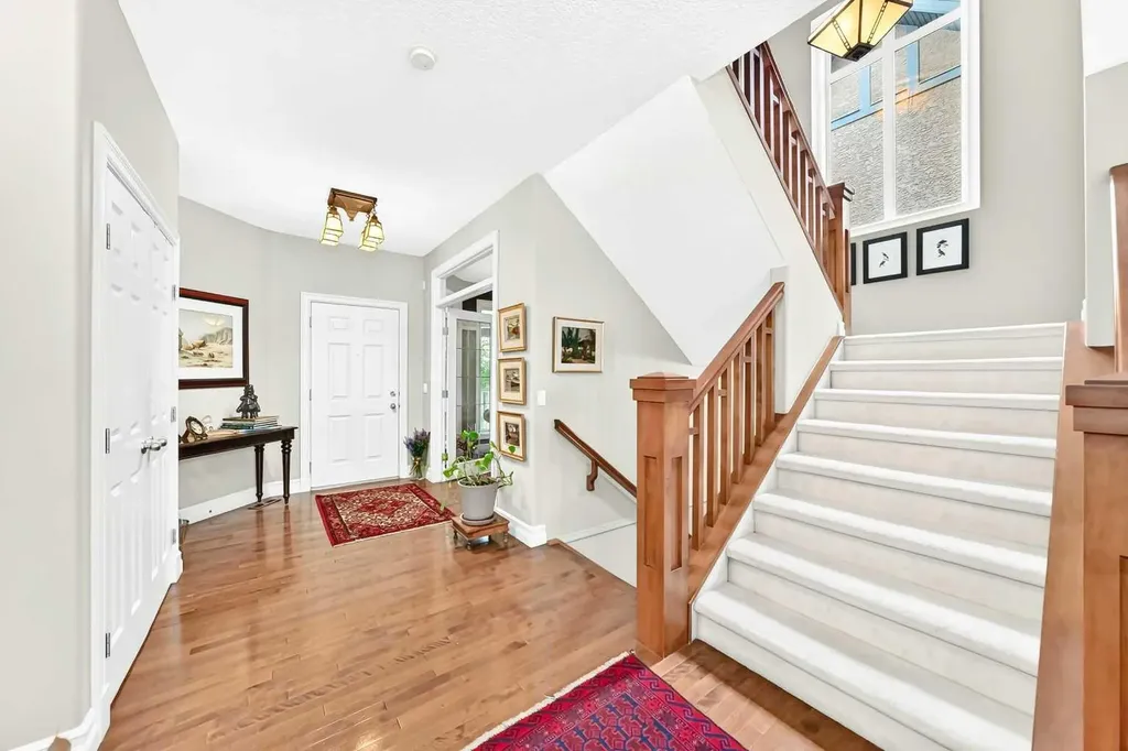 1748 Hidden Creek Way NW Calgary AB T3A6H5
