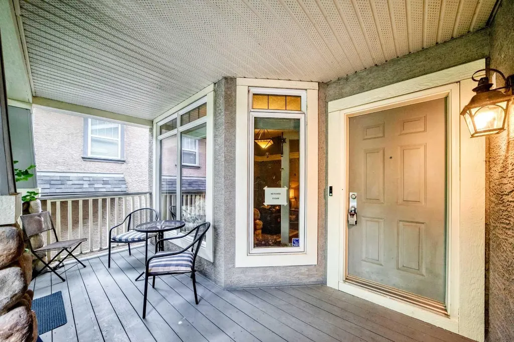 1748 Hidden Creek Way NW Calgary AB T3A6H5