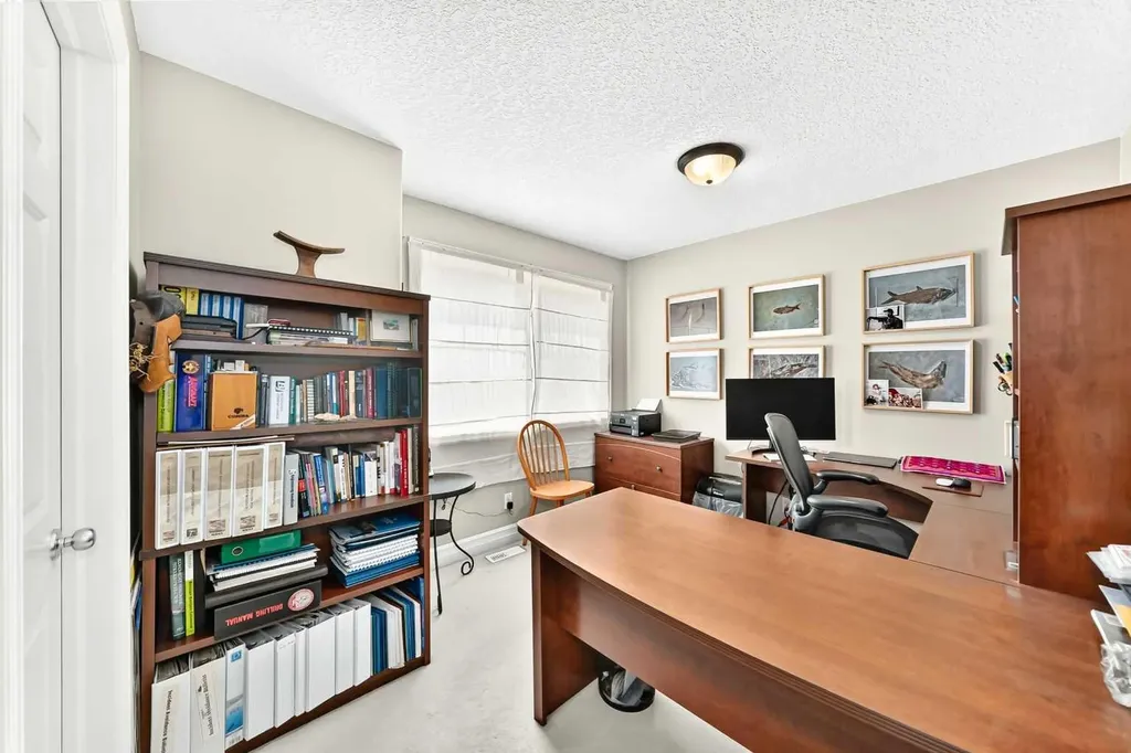 1748 Hidden Creek Way NW Calgary AB T3A6H5