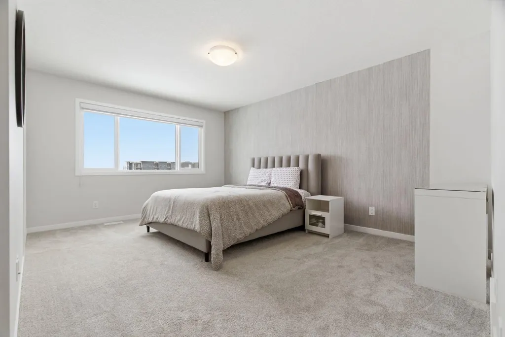54 Belmont Manor SW Calgary AB T2X 5E4